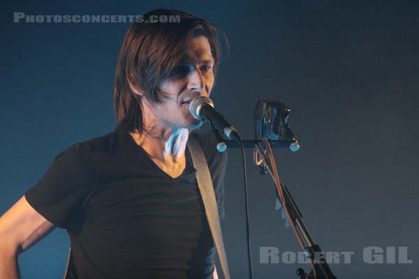 DOMINIC SONIC - 2007-09-27 - PARIS - La Boule Noire - 